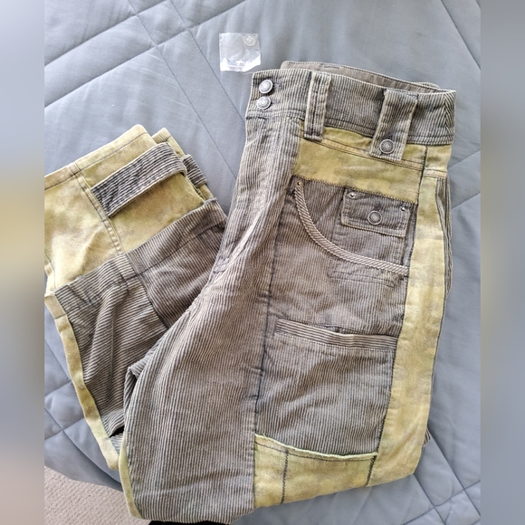 Free People We The Free Rhodes Patched Utility Pants - Picture 7 of 16